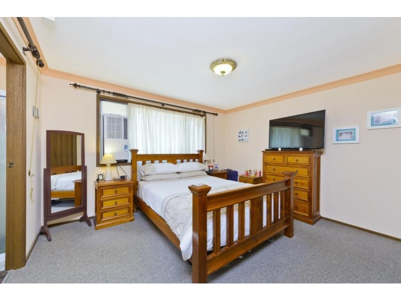 123 The Parkway, Bradbury NSW 2560