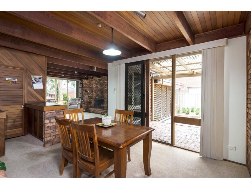 6 Giles Crescent, Ruse NSW 2560