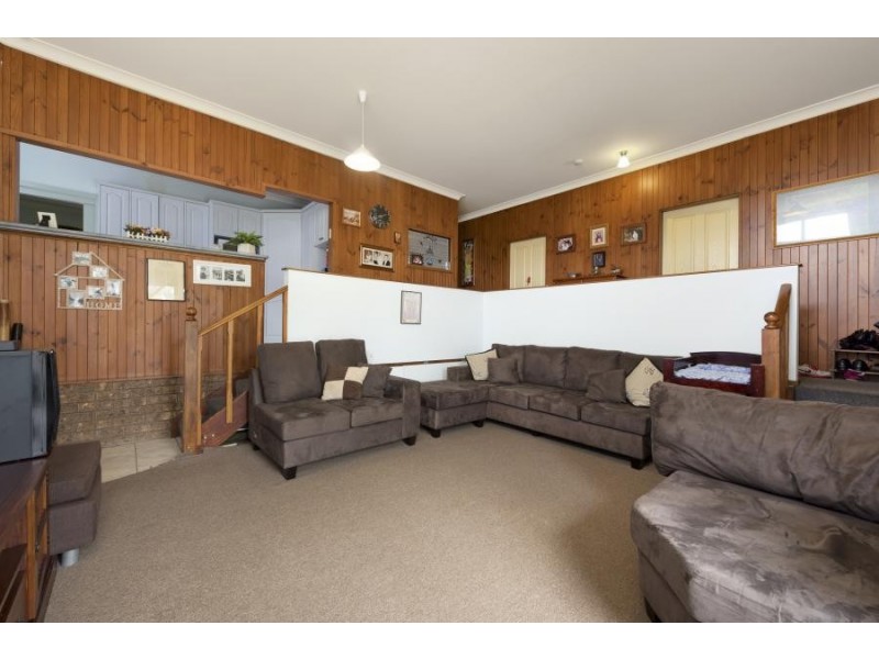 51 Rudd Road, Leumeah NSW 2560