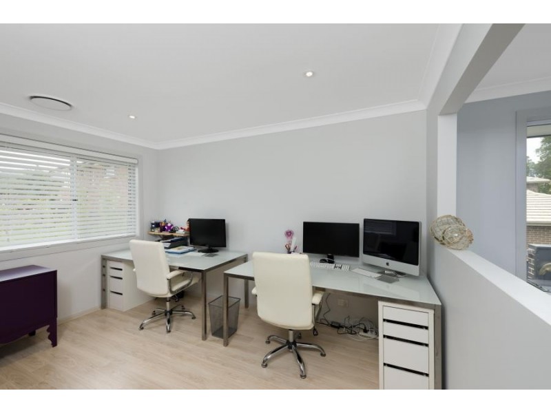 8 Glass House Boulevard, Minto NSW 2566