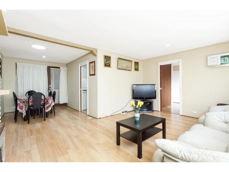 10 Gilmore Avenue, Leumeah NSW 2560