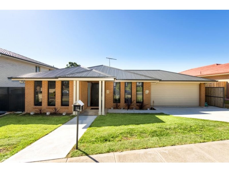 11 Bimberi Avenue, Minto NSW 2566