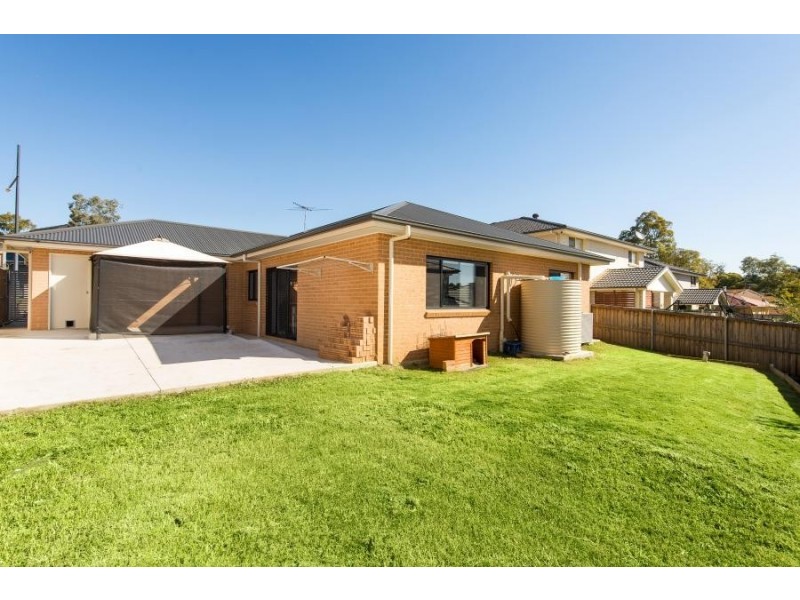 11 Bimberi Avenue, Minto NSW 2566