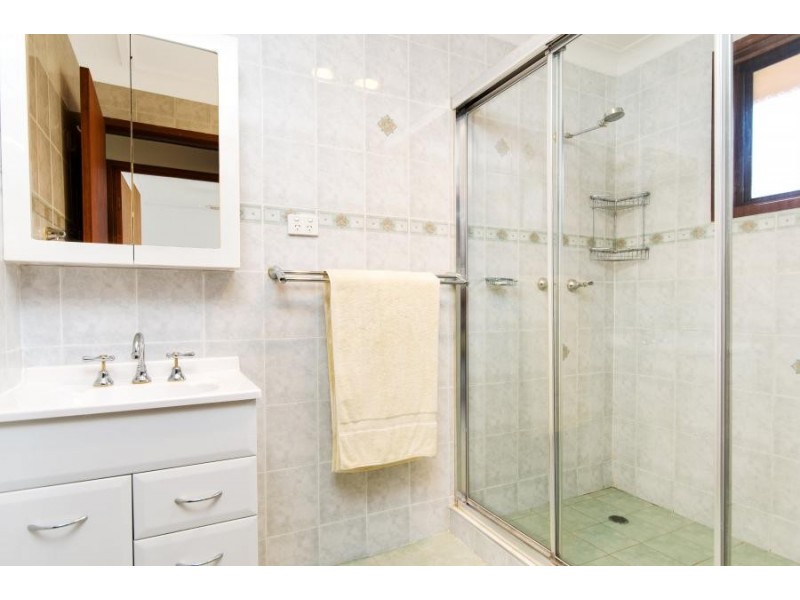 5 Olbury Place, Airds NSW 2560