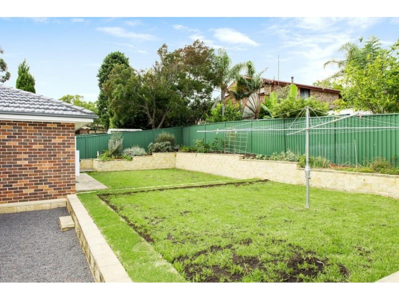 16 Ayres Crescent, Leumeah NSW 2560