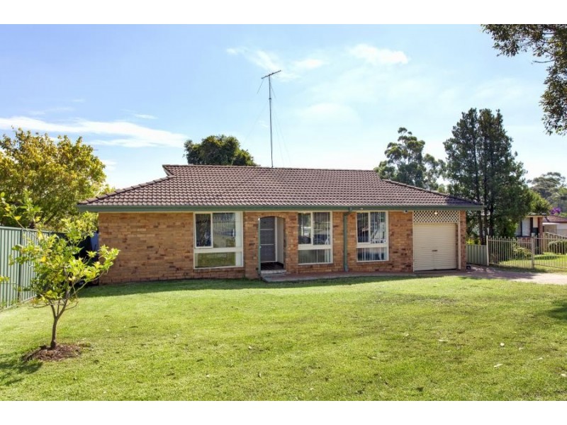 27 Jacaranda Avenue, Bradbury NSW 2560