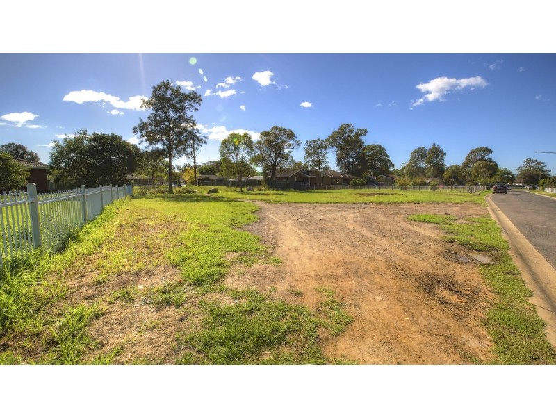 8A Atkinson Place, Airds NSW 2560