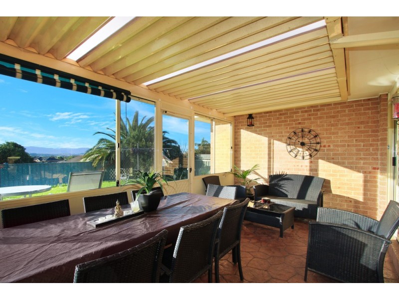 14 Ashburton Drive, Albion Park NSW 2527
