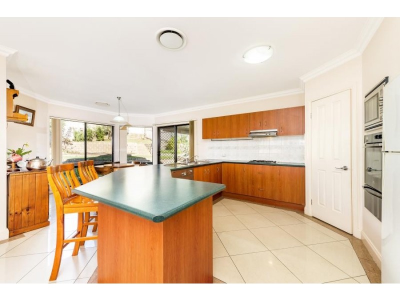 145 Welling Drive, Mount Annan NSW 2567