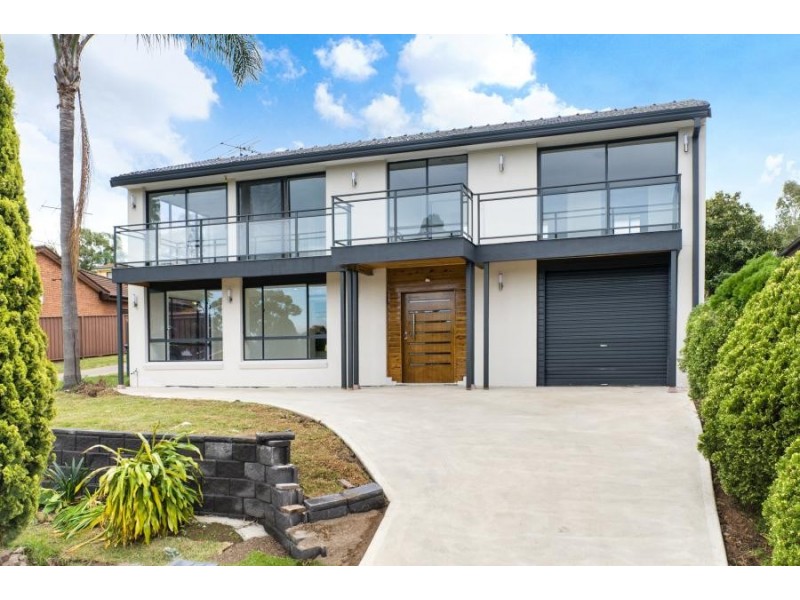 33 Fluorite Place, Eagle Vale NSW 2558