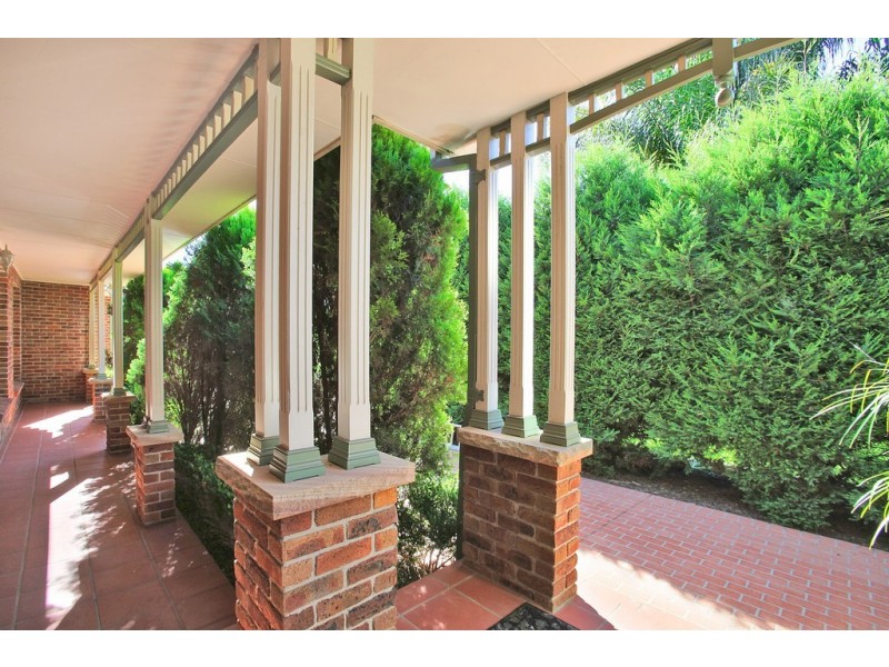 2 Gowan Place, Denham Court NSW 2565