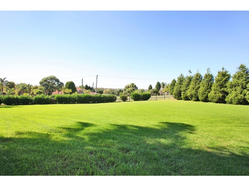 2 Gowan Place, Denham Court NSW 2565