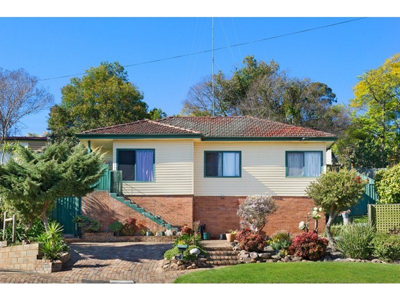 5 Sheather Place, Campbelltown NSW 2560