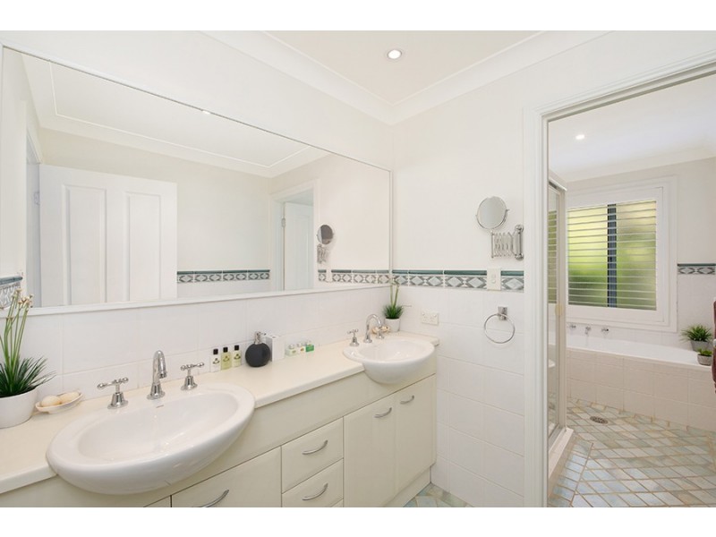 13 Macquarie Links Drive, Macquarie Links NSW 2565