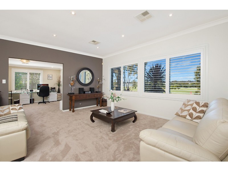 13 Macquarie Links Drive, Macquarie Links NSW 2565