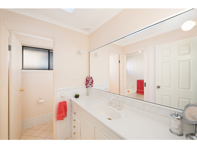 14 Haultain Street, Minto NSW 2566