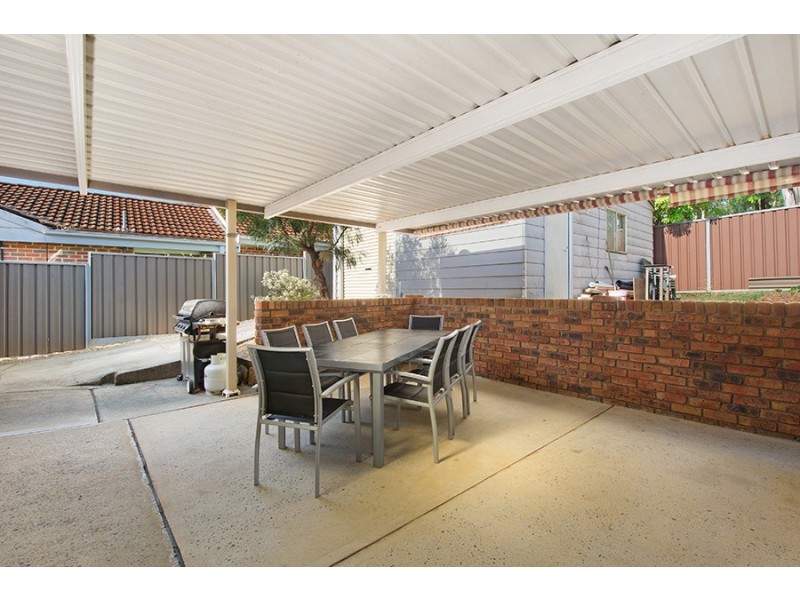 18 Underwood Street, Minto NSW 2566