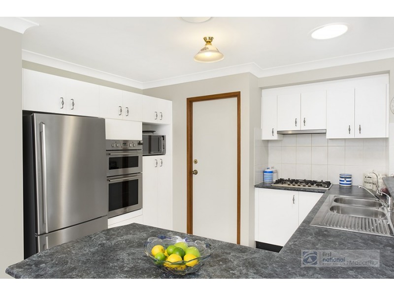 3 Greenwood Place, St Helens Park NSW 2560