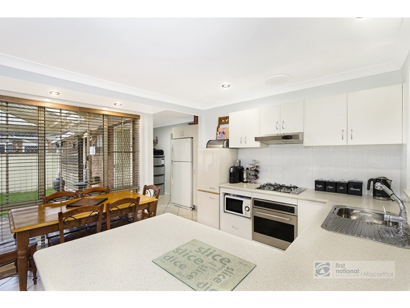 9 Cowan Place, St Helens Park NSW 2560