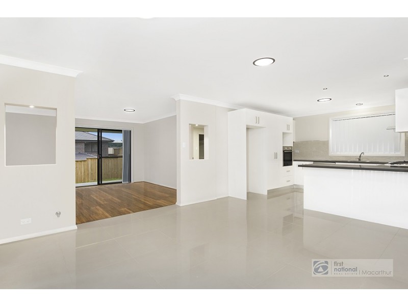 31 Dalrymple Street, Minto NSW 2566