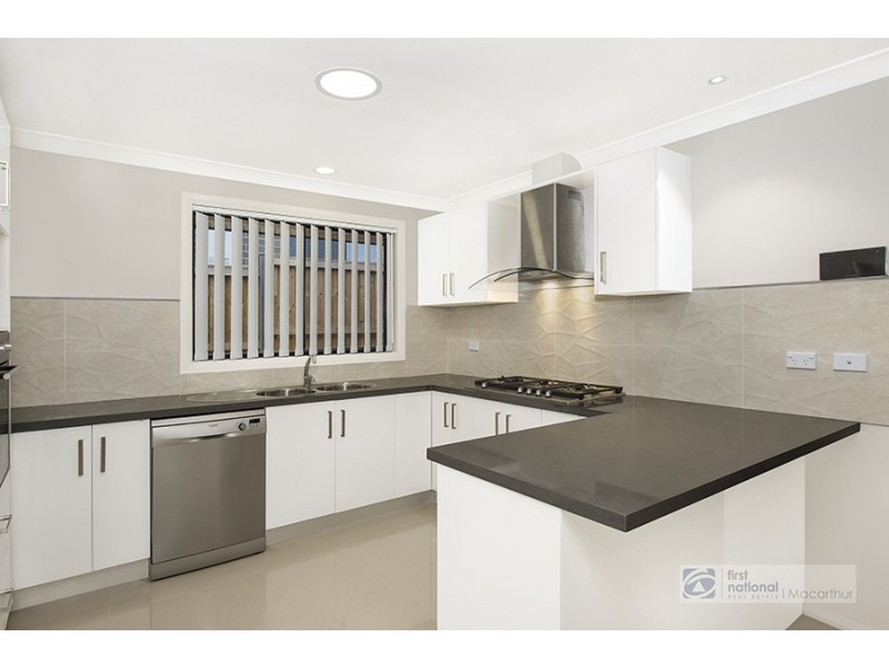 31 Dalrymple Street, Minto NSW 2566