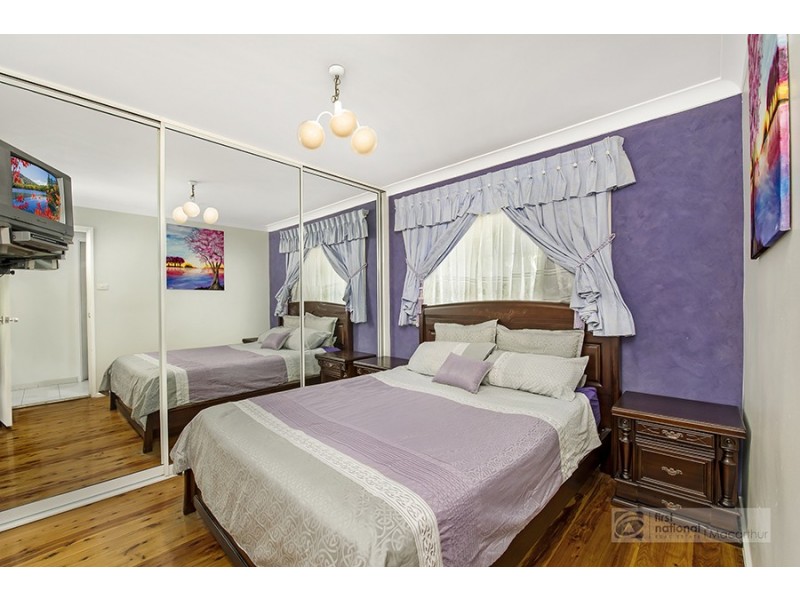 9 Crozier Street, Eagle Vale NSW 2558
