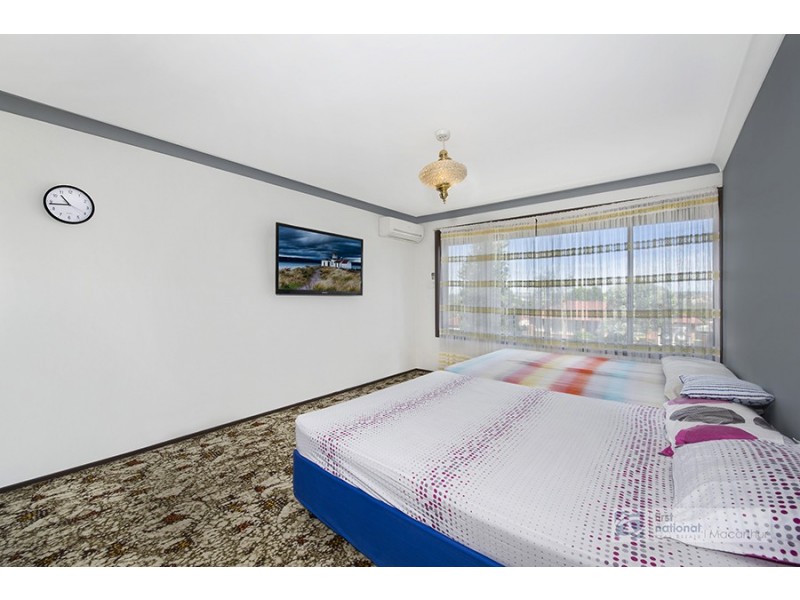 53 Chaperon Crescent, Minto NSW 2566