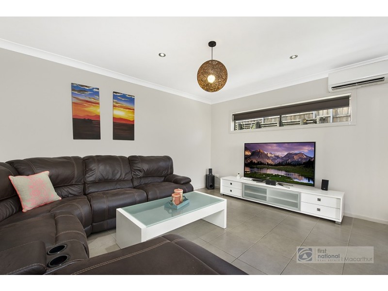 6 Cathedral Avenue, Minto NSW 2566