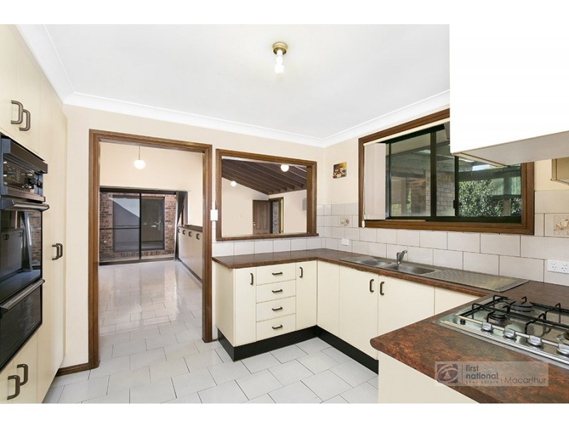 74b Cornelian Avenue, Eagle Vale NSW 2558