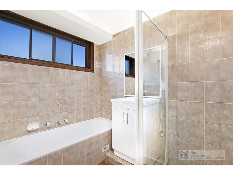 74b Cornelian Avenue, Eagle Vale NSW 2558