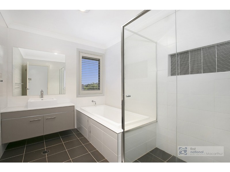 2 Carnarvon Street, Bow Bowing NSW 2566