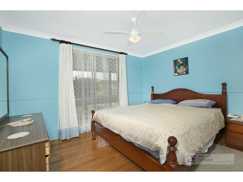 23 Haultain Street, Minto NSW 2566