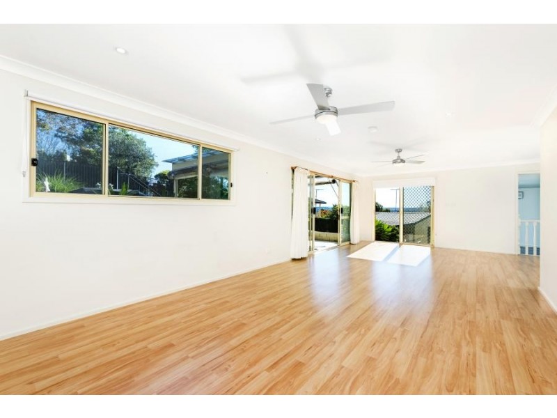 4 Albert Place, Leumeah NSW 2560