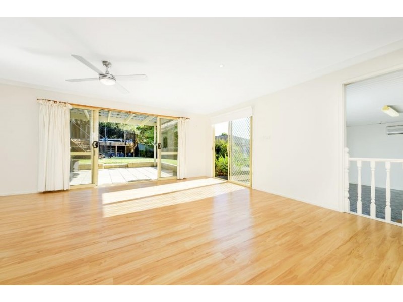 4 Albert Place, Leumeah NSW 2560