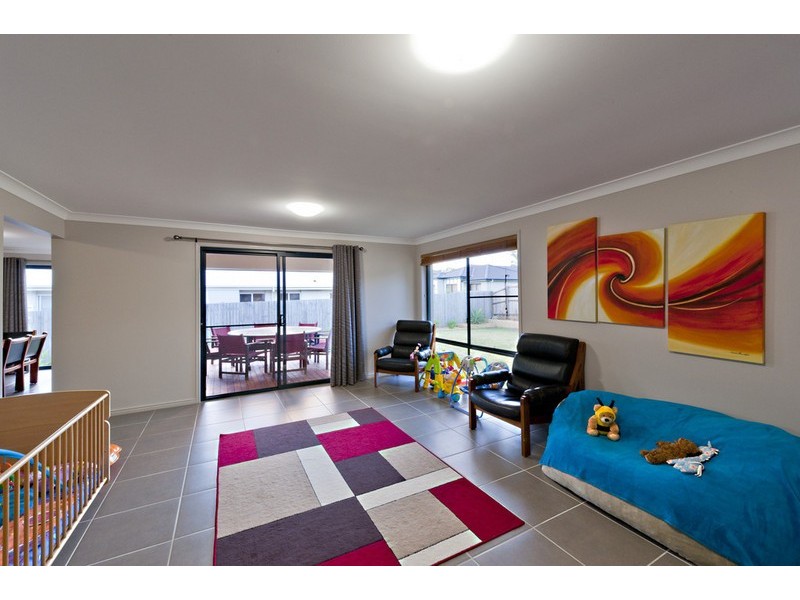 150 Beaufort Crescent, Moggill QLD 4070