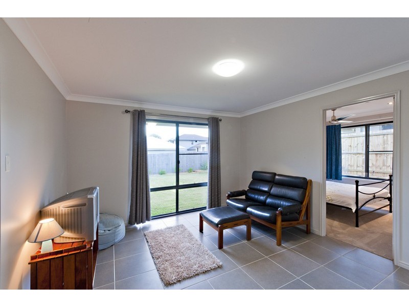 150 Beaufort Crescent, Moggill QLD 4070