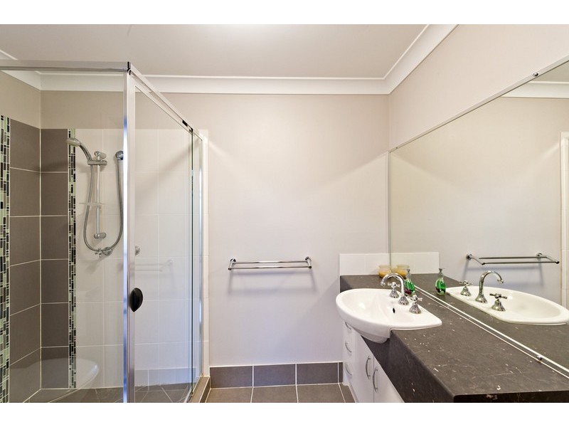 150 Beaufort Crescent, Moggill QLD 4070