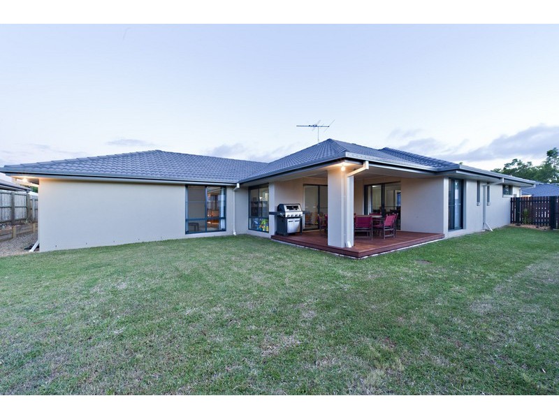 150 Beaufort Crescent, Moggill QLD 4070