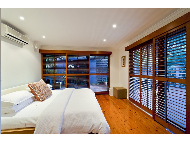 48 Tucker Street, Chapel Hill QLD 4069