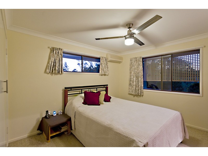 30 Aurora Crescent, Kenmore QLD 4069