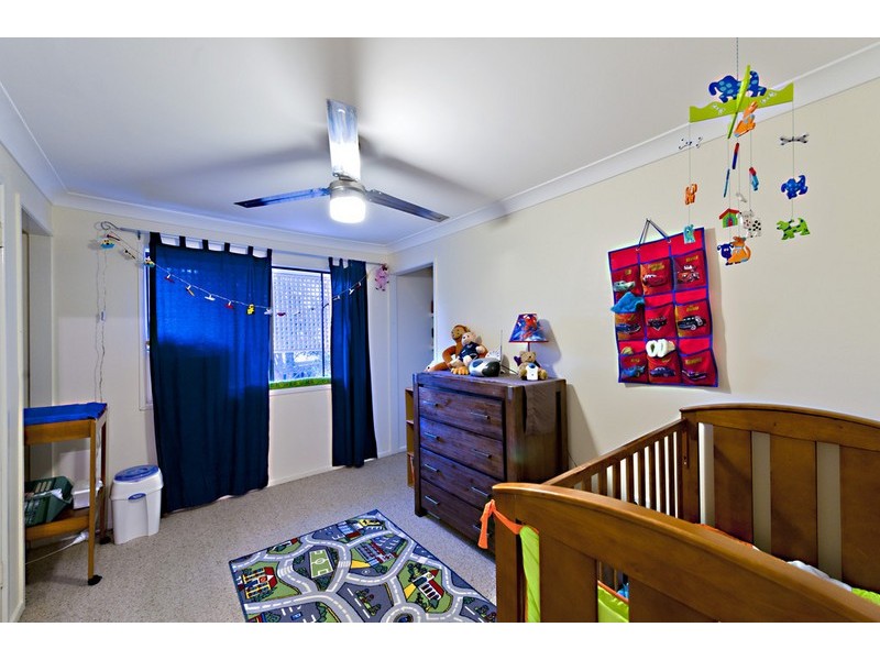 30 Aurora Crescent, Kenmore QLD 4069
