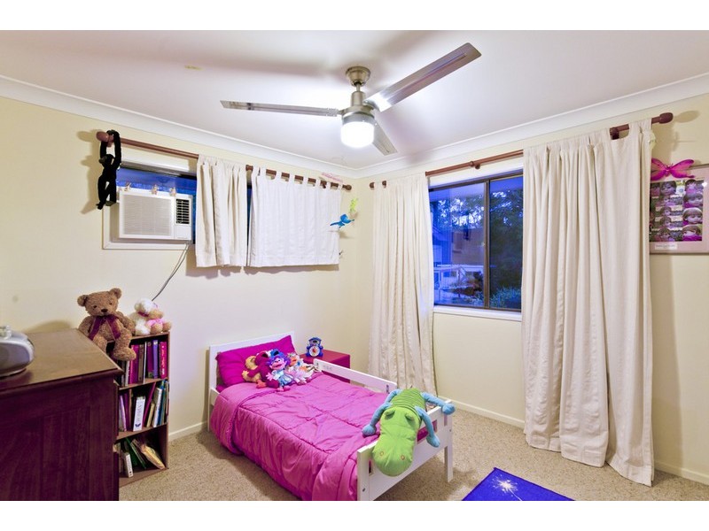 30 Aurora Crescent, Kenmore QLD 4069