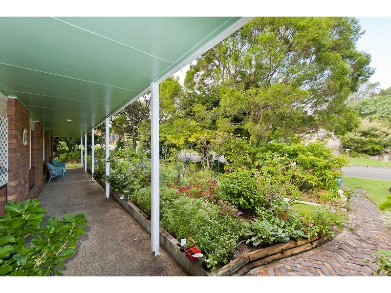 1 Palm Court, Bellbowrie QLD 4070