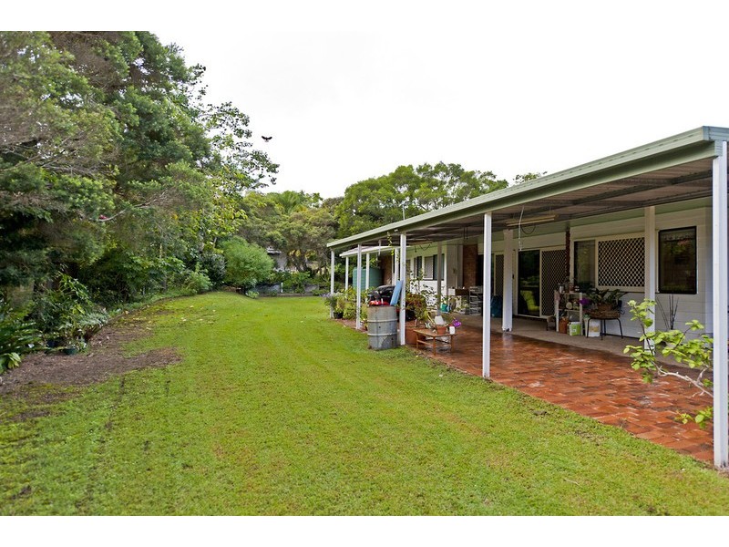1 Palm Court, Bellbowrie QLD 4070