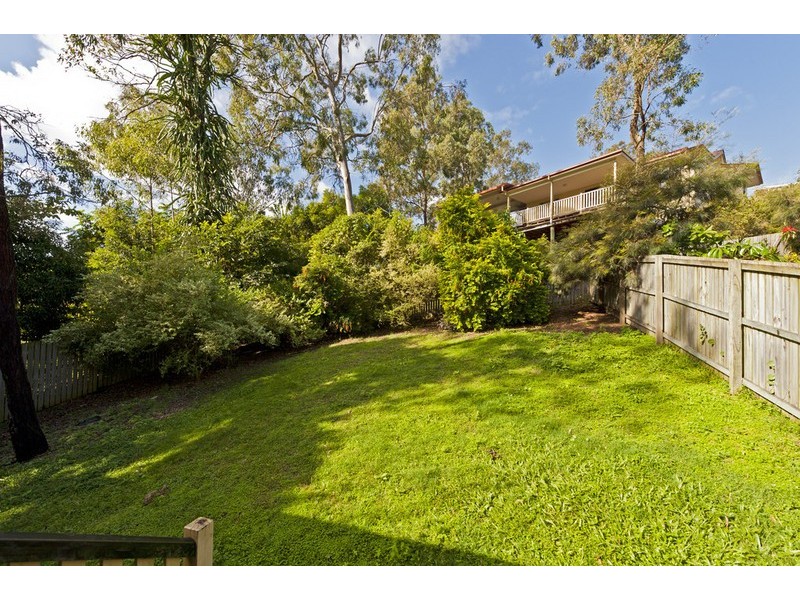 32 Kiriwina Street, Fig Tree Pocket QLD 4069