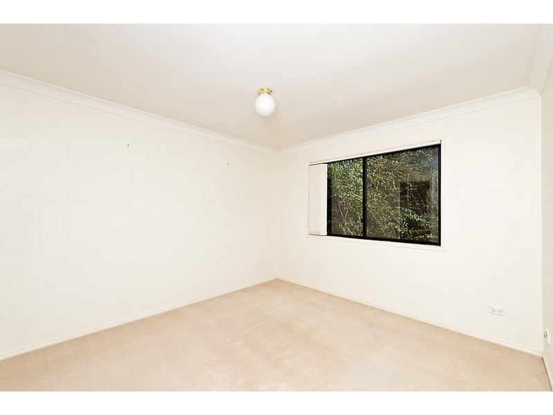 32 Kiriwina Street, Fig Tree Pocket QLD 4069