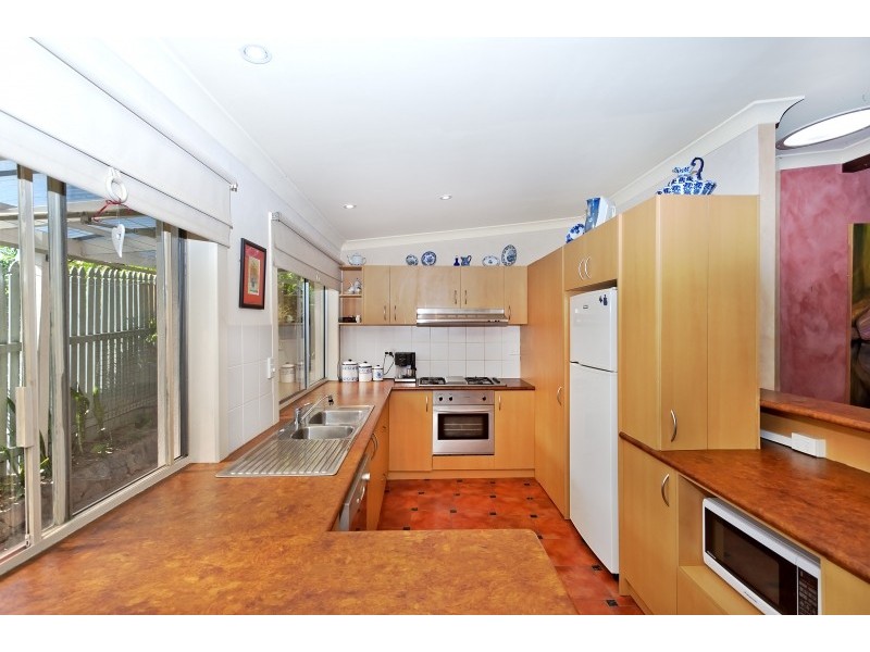 2 Fenchurch Rd, Fig Tree Pocket QLD 4069
