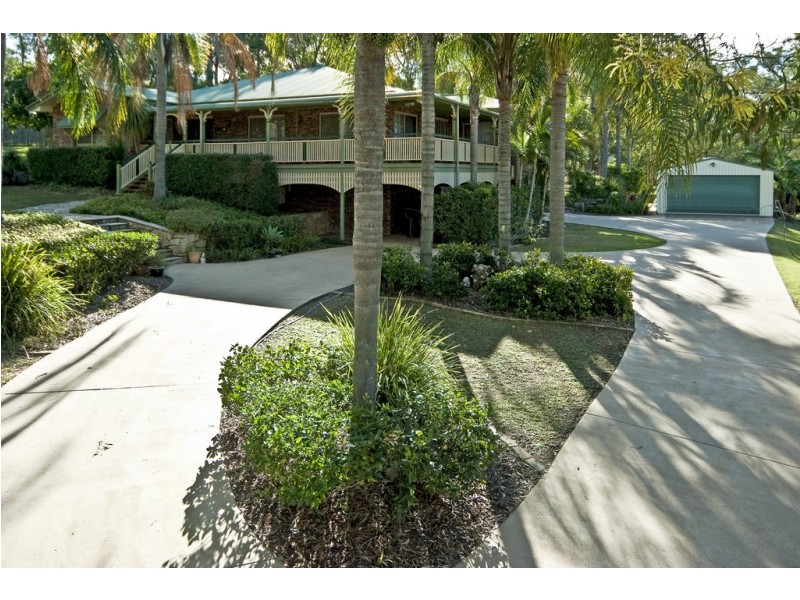 7 Gabbinbar Court, Pine Mountain QLD 4306