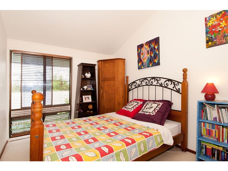 20 Aurora Crescent, Kenmore QLD 4069