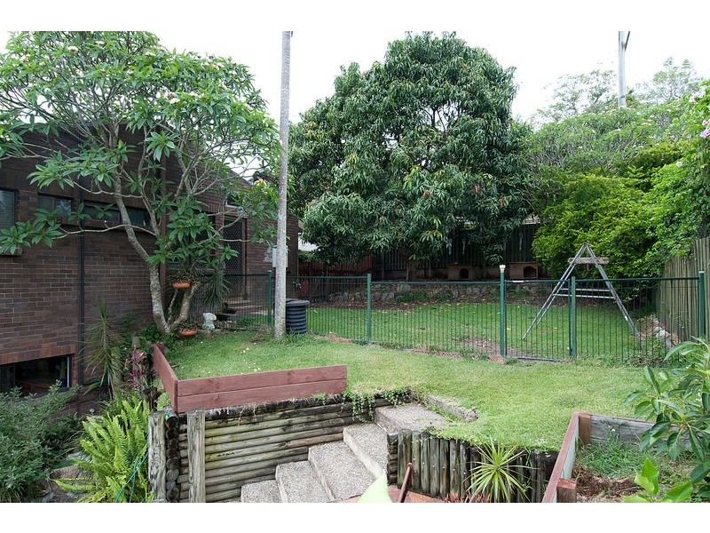 20 Aurora Crescent, Kenmore QLD 4069